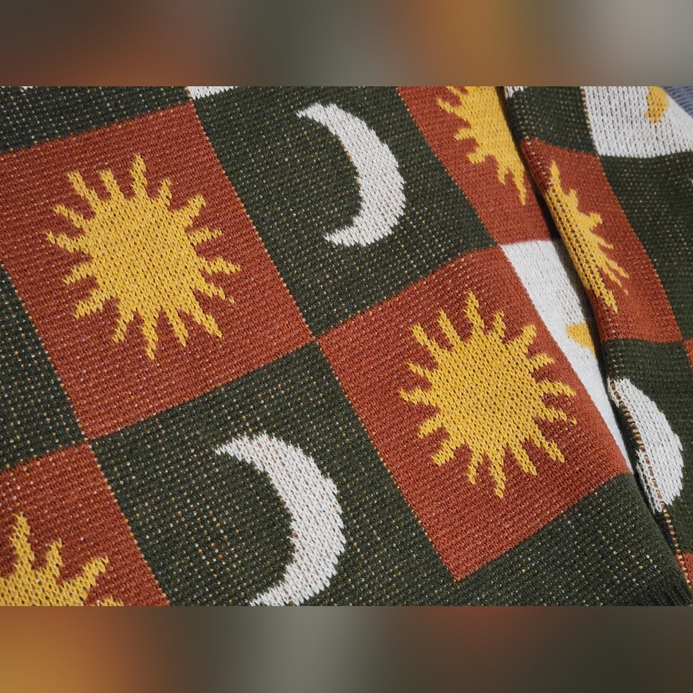 ROMWE Women's Sun and Moon Crop Patchwork Sweater Sz 2XL - Olive, Mustard, Rust - Picture 6 of 7